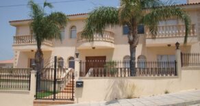 For Sale – 4 bedroom detached house in Germasogeia Green Area, Limassol