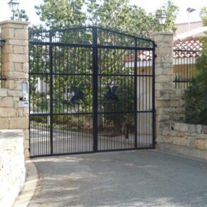 For Rent – 6 bedroom exclusive villa in Sfalagiotissa, Agios Athanasios, Limassol