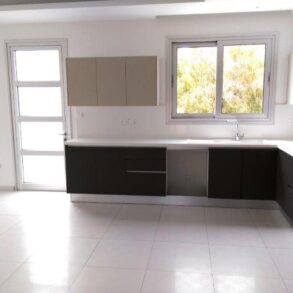 For Sale – 3 bedroom Penthouse in Potamos Germasogeia, Limassol