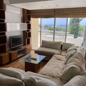 For Rent - Near St Raphael - 2 bedroom furnished apartment on complex with sea view