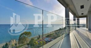 For Rent – 2 bedroom 2 bathroom beachfront apartment with unobstructed sea view in Limassol