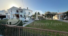 For Rent – 3 bedroom detached house with garden in Kato Polemidhia, Limassol