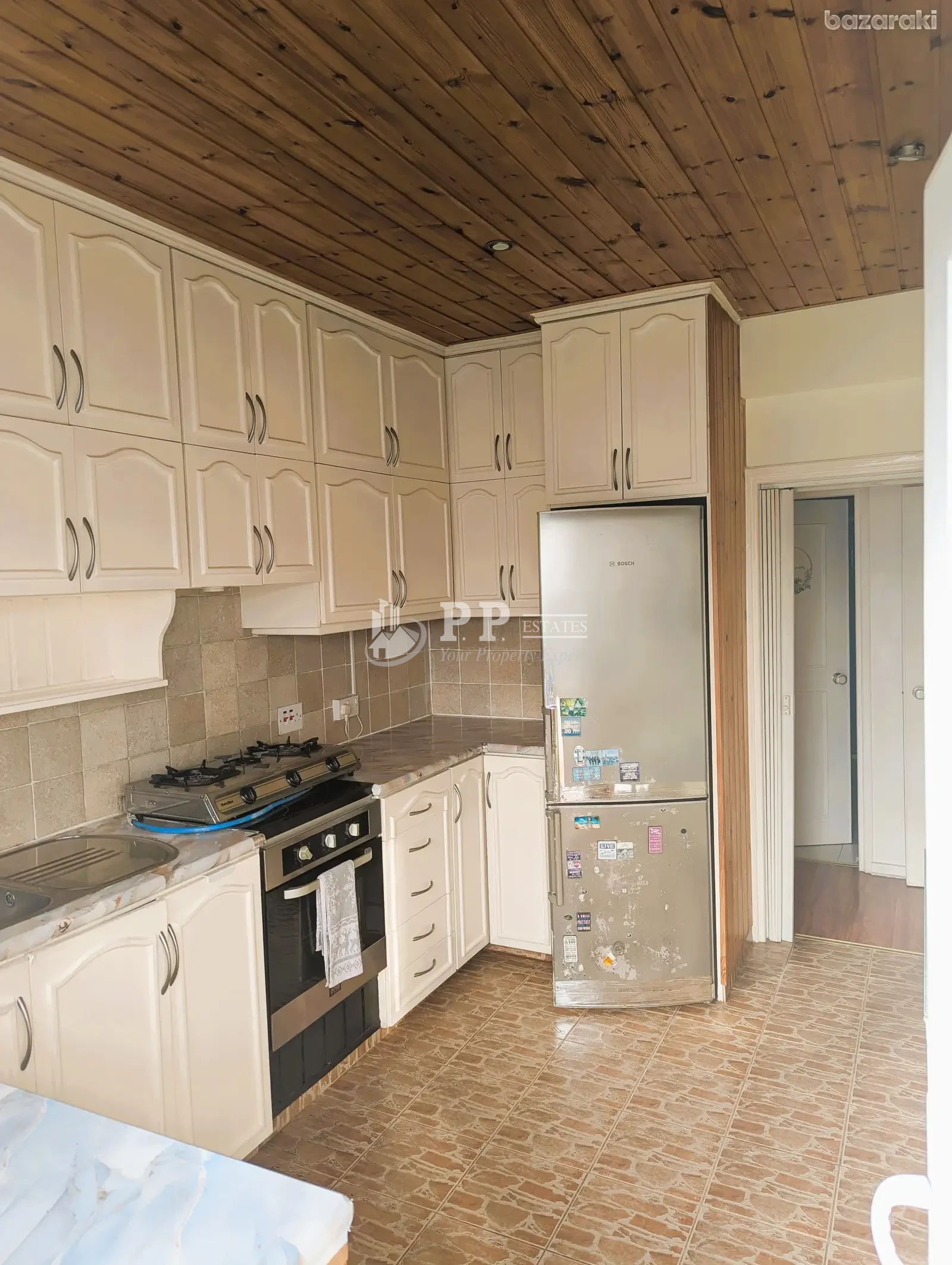 For Rent - 2 bedroom furnished apartment in Potamos Germasogeia, Limassol