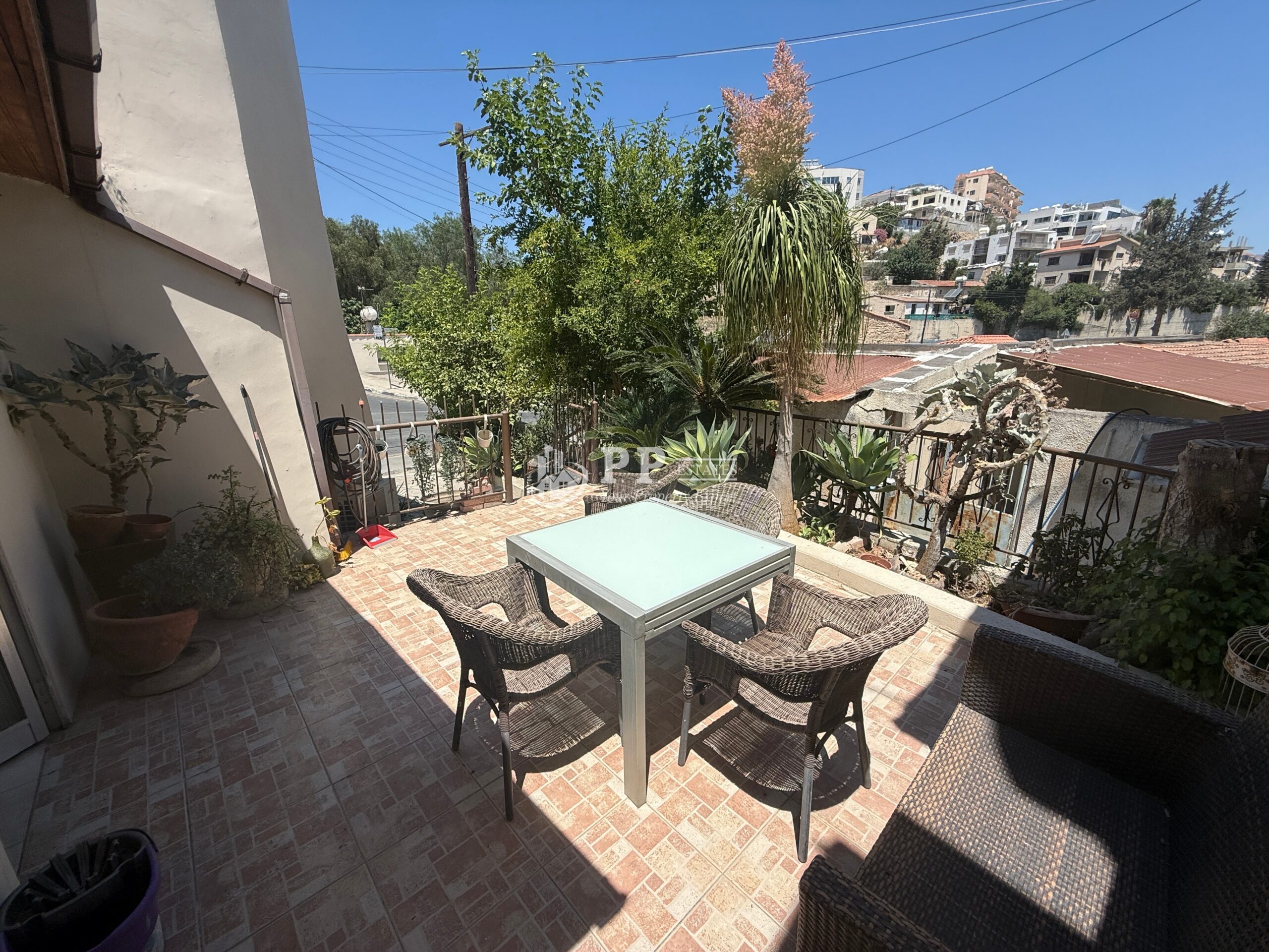For Rent – Germasogeia · 2 bedroom old stone house in Germasogeia, Limassol